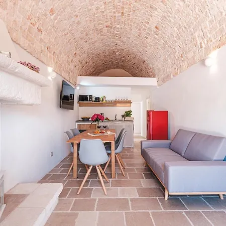 Villa Helloapulia - Lamie Dell'ulivo With Private Infinity Pool Martina Franca