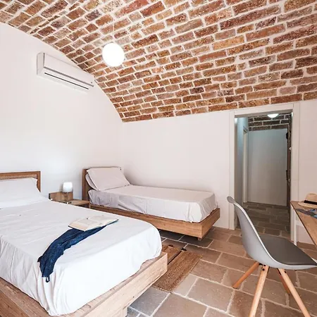 Helloapulia - Lamie Dell'ulivo With Private Infinity Pool Villa